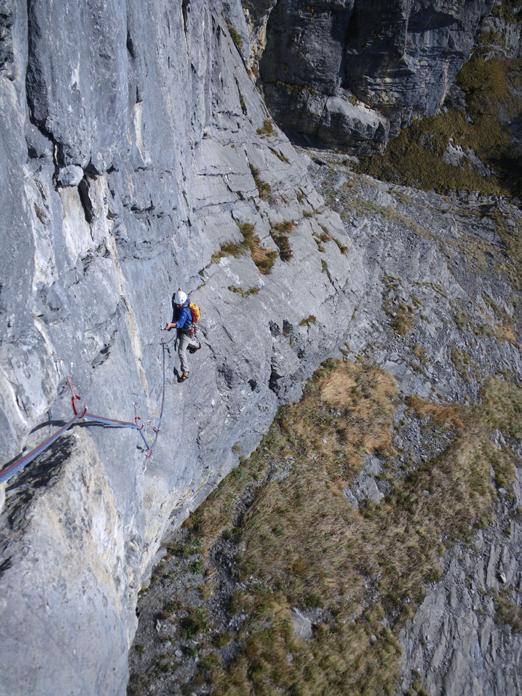 GONZEN SDOSTWAND