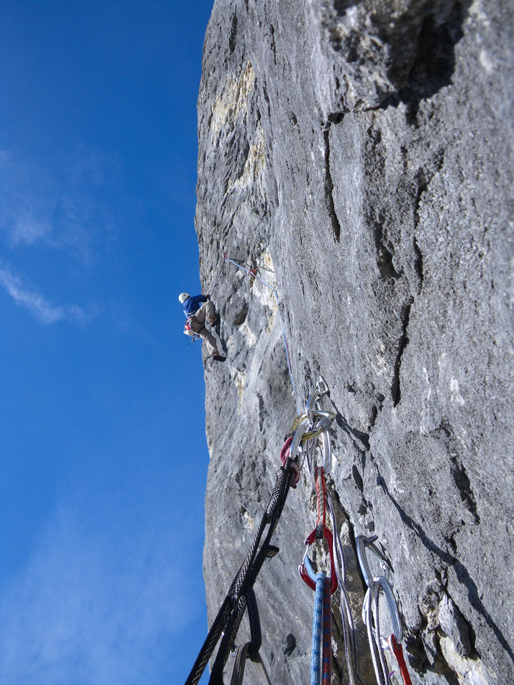 GONZEN SDOSTWAND