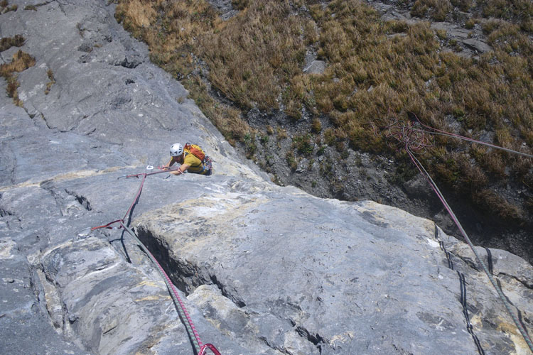 GONZEN SDOSTWAND