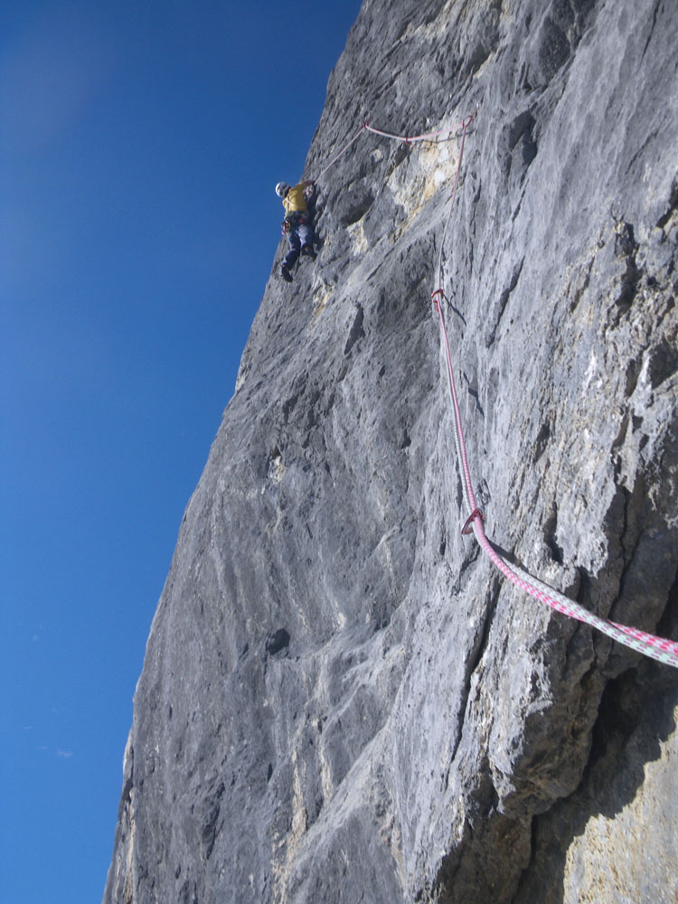 GONZEN SDOSTWAND