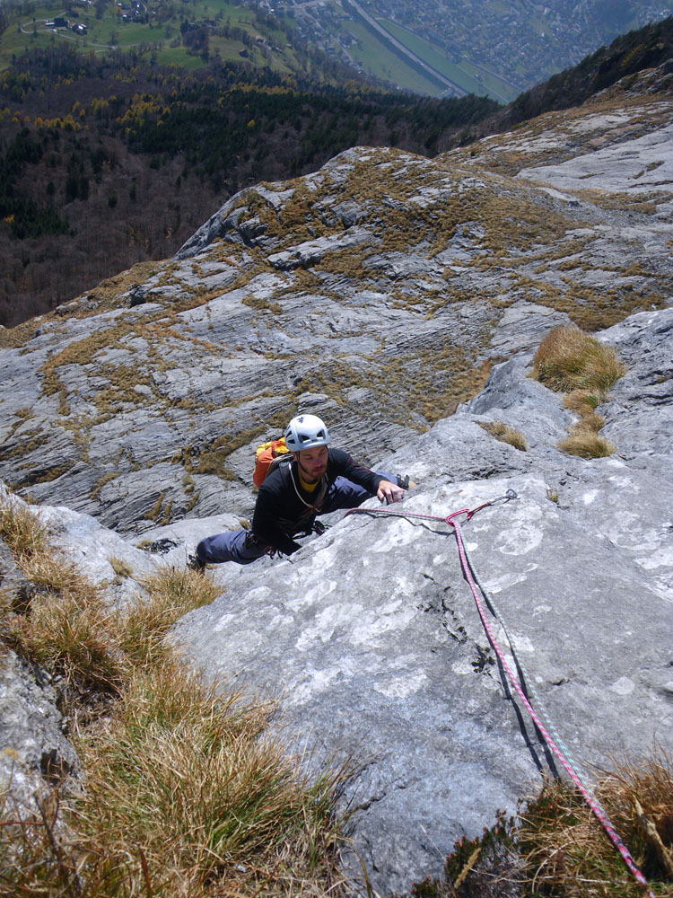 GONZEN SDOSTWAND