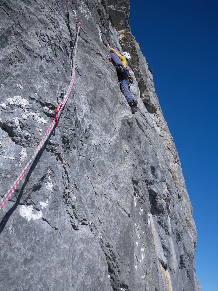 GONZEN SDOSTWAND