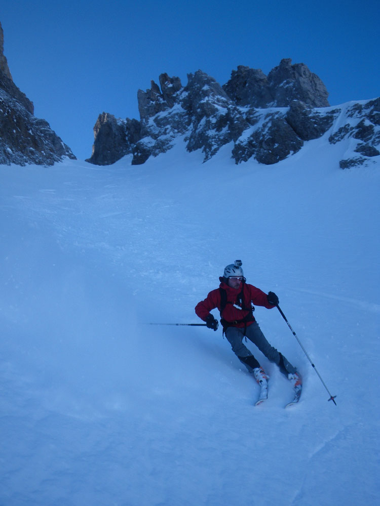 FLISWAND NE COULOIR