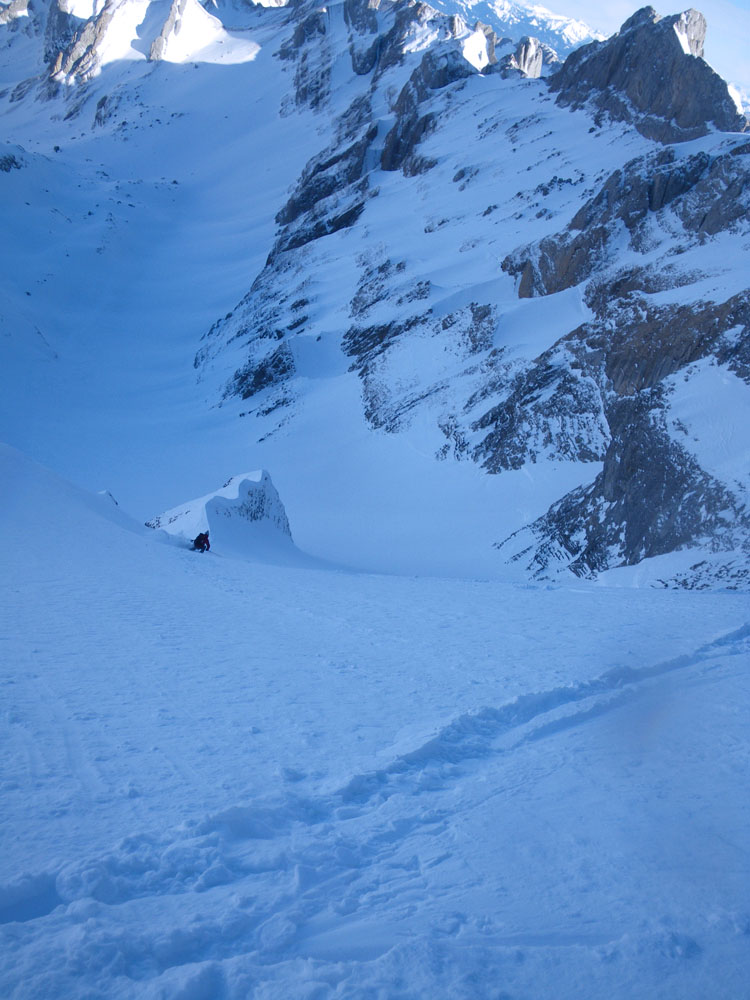 FLISWAND NE COULOIR