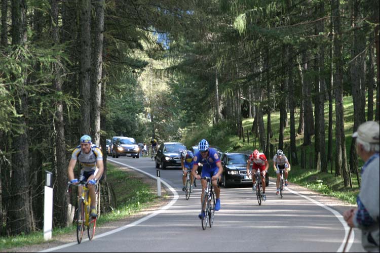 4 GARA CICLISTICA BOLZANO - SAN GENESIO