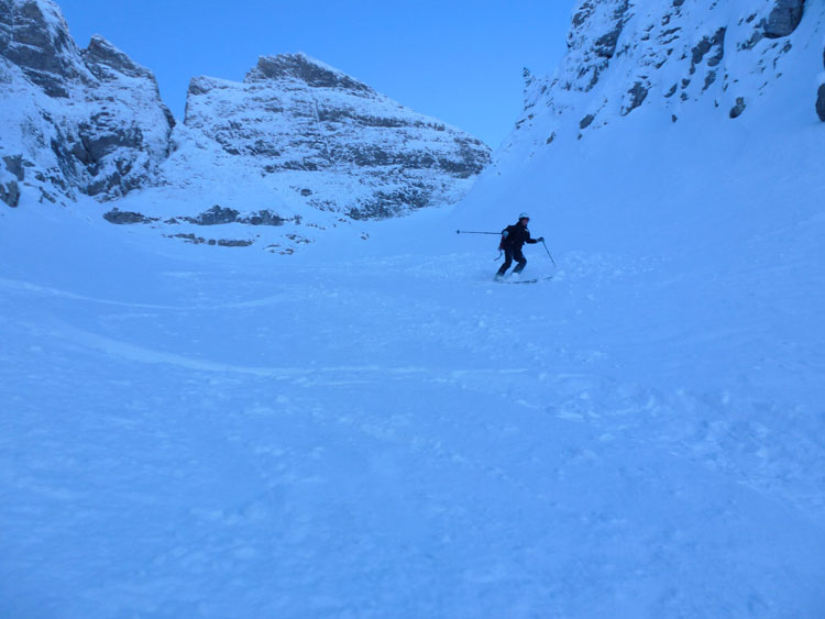 COULOIR TOUR