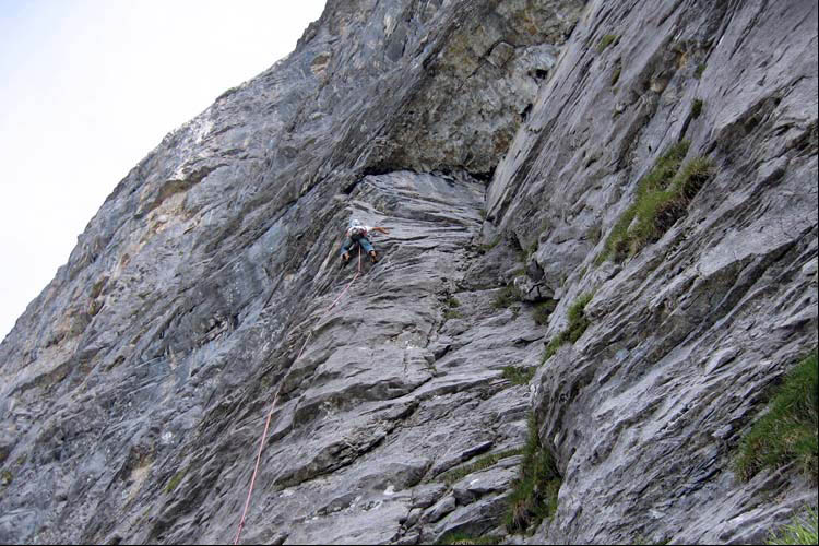 ZUESTOLL SÜDWAND