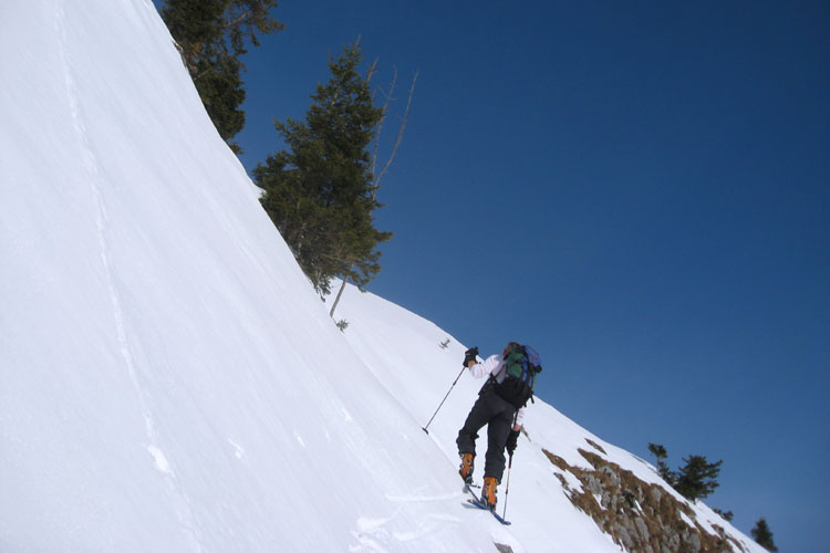 NEUENALPSPITZ