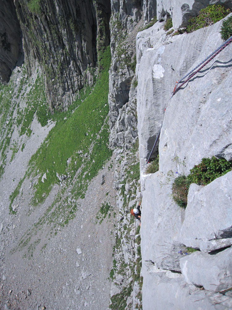 SILBERPLATTEN WESTWAND